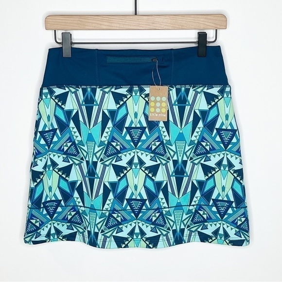 NWT Title Nine Gidget Geometric Skort Skirt Size XS - Picture 3 of 11